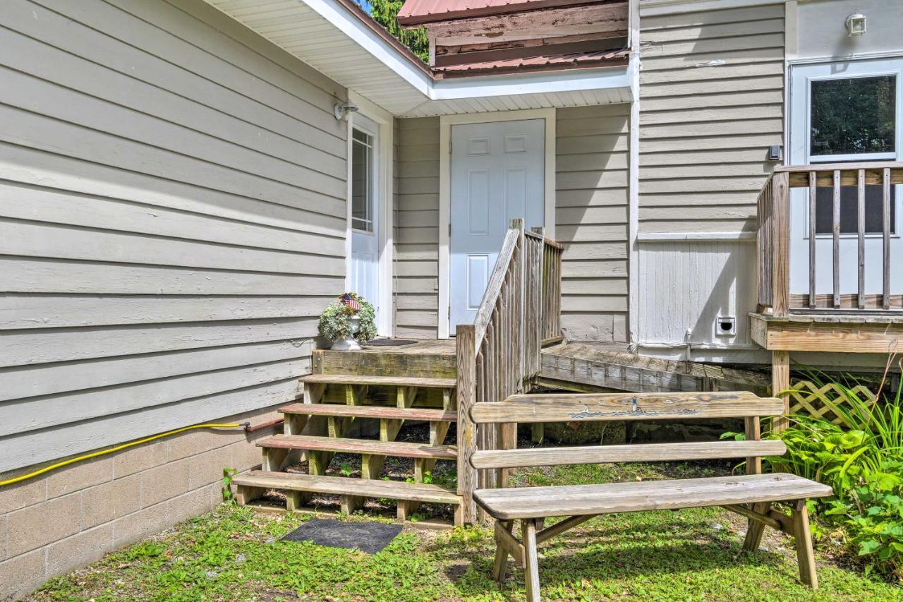 Peaceful Finger Lakes Apartment With Patio! Ovid Kültér fotó